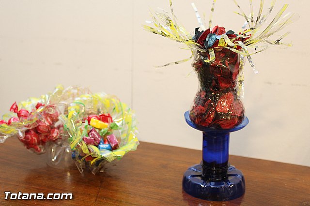 Exposicin de manualidades REUTILIZA-T - 11