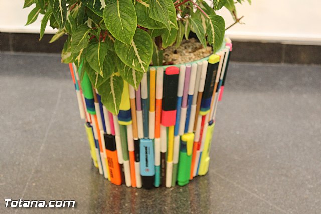 Exposicin de manualidades REUTILIZA-T - 47