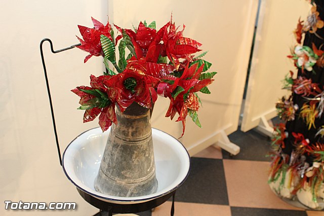 Exposicin de manualidades REUTILIZA-T - 82