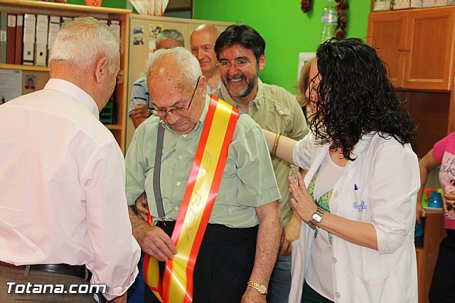 Coronacin del rey y reina del Centro de Da para Personas Mayores Dependientes 2016 - 34