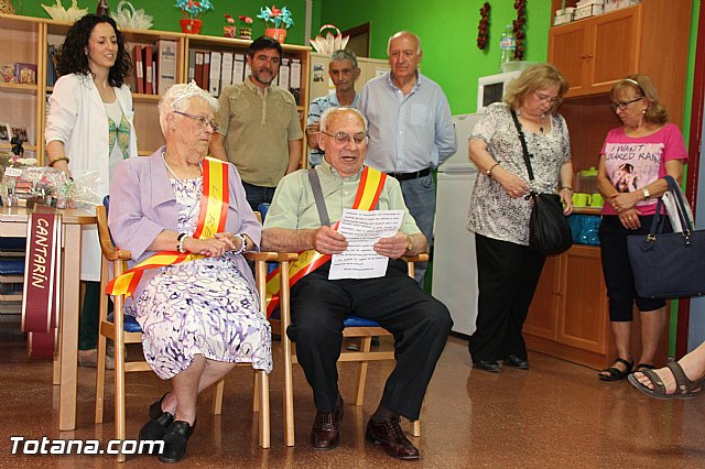 Coronacin del rey y reina del Centro de Da para Personas Mayores Dependientes 2016 - 42