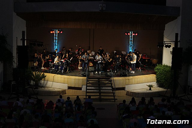 A Rock A Banda 2.0 - 2