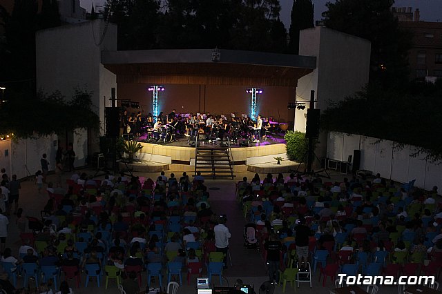 A Rock A Banda 2.0 - 3