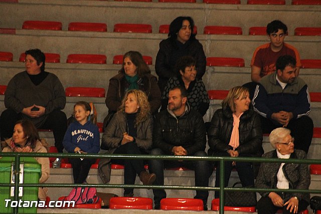 Partido amistoso. Ftbol Sala Capuchinos Infantil A - Roldn Infantil Femenino (4-3) - 18