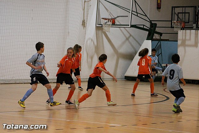 Partido amistoso. Ftbol Sala Capuchinos Infantil A - Roldn Infantil Femenino (4-3) - 30