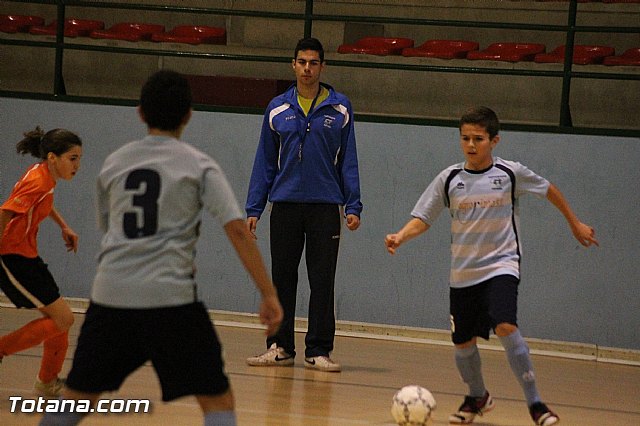 Partido amistoso. Ftbol Sala Capuchinos Infantil A - Roldn Infantil Femenino (4-3) - 52