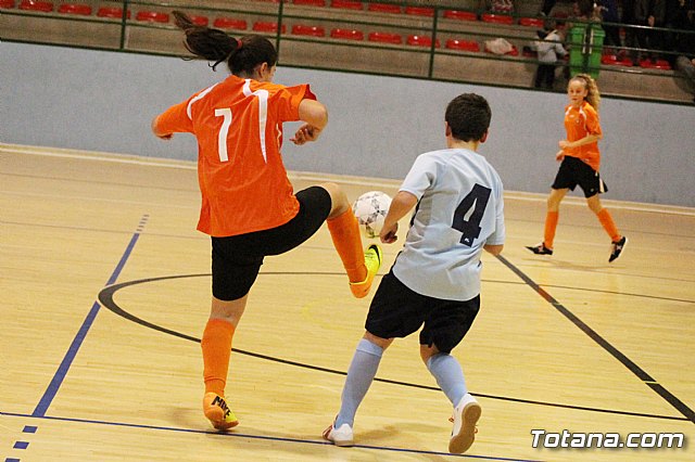 Partido amistoso. Ftbol Sala Capuchinos Infantil A - Roldn Infantil Femenino (4-3) - 59