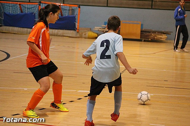 Partido amistoso. Ftbol Sala Capuchinos Infantil A - Roldn Infantil Femenino (4-3) - 63