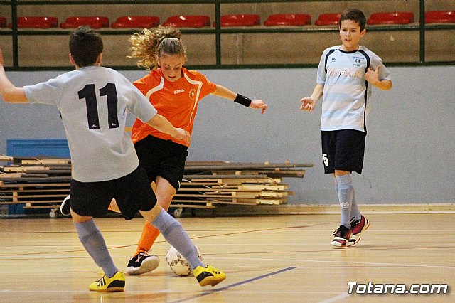 Partido amistoso. Ftbol Sala Capuchinos Infantil A - Roldn Infantil Femenino (4-3) - 67