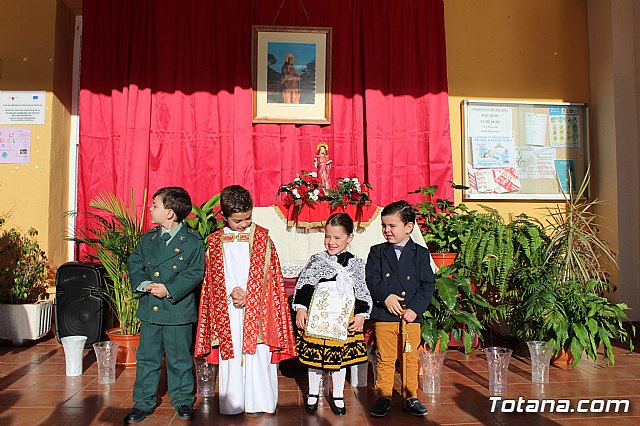 Romera infantil. Colegio Santa Eulalia 2018 - 2