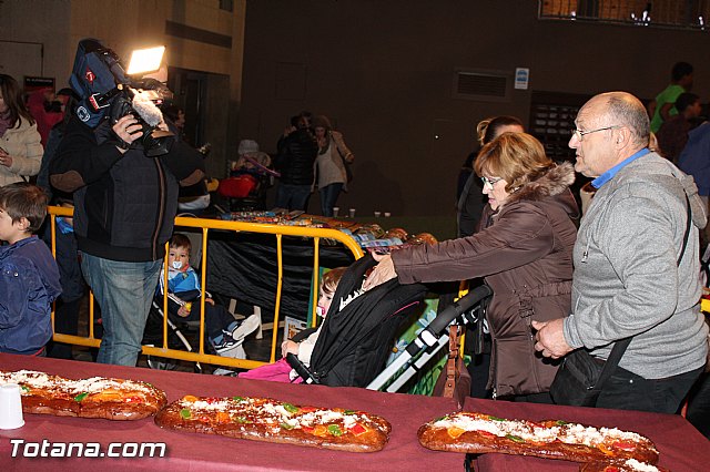 Roscn de Reyes Solidario 2015 - 90