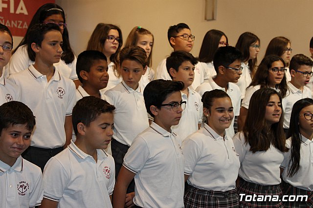 Digital schools of Europe  - Colegio Reina Sofa - 46