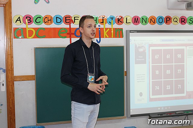 Digital schools of Europe  - Colegio Reina Sofa - 76