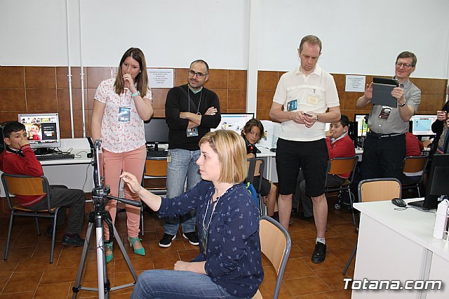 Digital schools of Europe  - Colegio Reina Sofa - 85