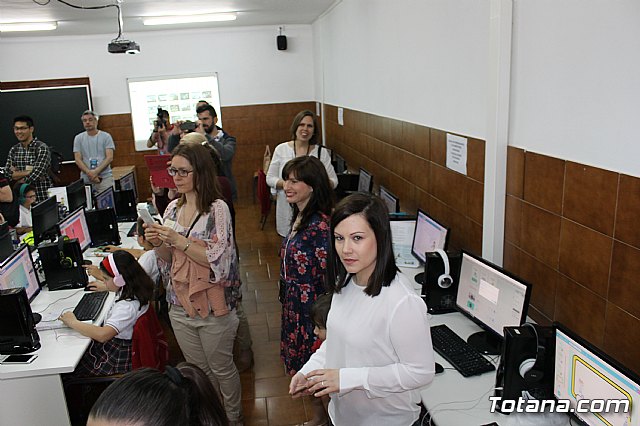 Digital schools of Europe  - Colegio Reina Sofa - 87