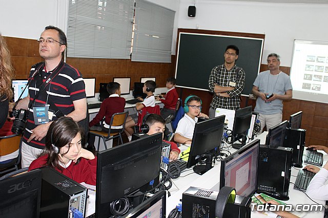 Digital schools of Europe  - Colegio Reina Sofa - 92