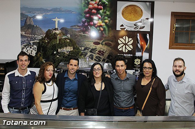 Se inaugura el nuevo Bar-Restaurante Ruta 340 - 87