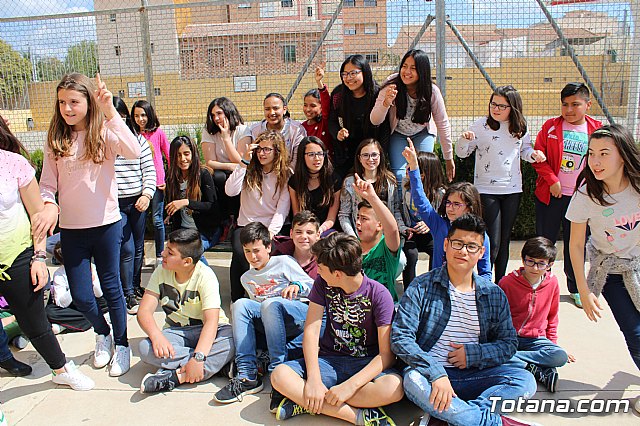 Procesin infantil Colegio Santiago - Semana Santa 2017 - 11