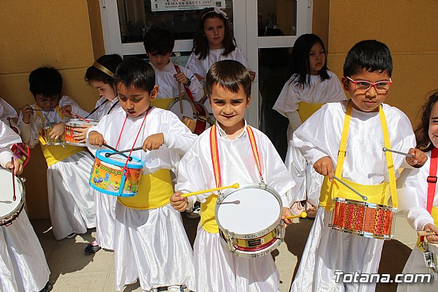 Procesin infantil Colegio Santiago - Semana Santa 2017 - 141