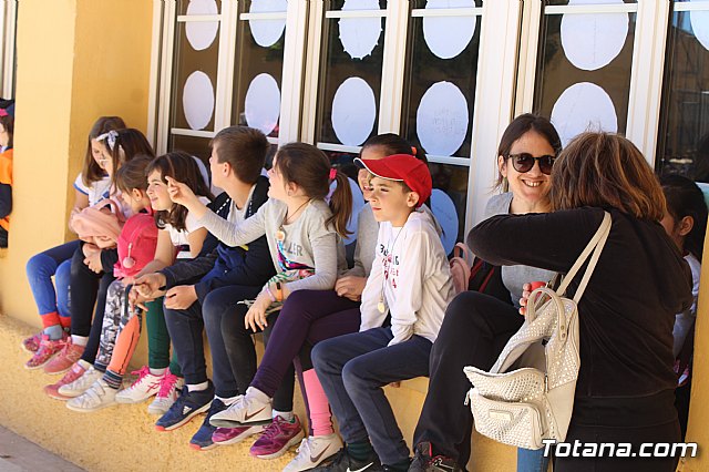 Procesin Infantil - Colegio Santiago. Semana Santa 2019 - 16