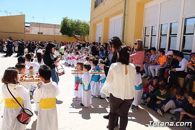 Procesin Infantil - Colegio Santiago. Semana Santa 2019 - 159