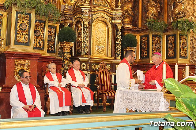 Solemne Eucarista presidida por el Obispo y Concierto de la Coral Santiago - 7