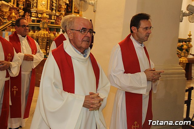 Solemne Eucarista 450 aniversario de la dedicacin del Templo Parroquial de Santiago - 5