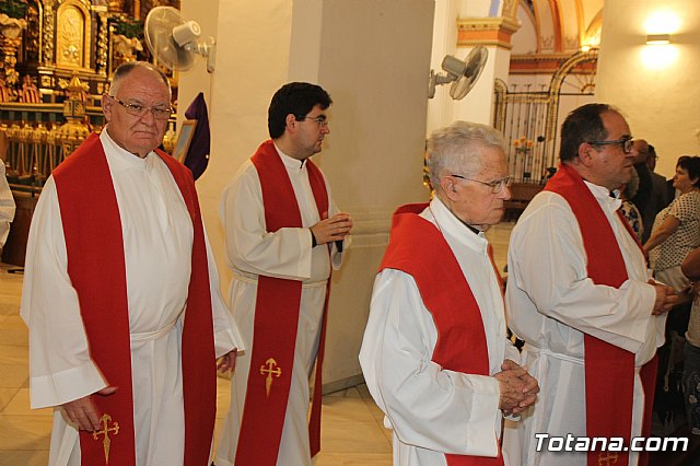 Solemne Eucarista 450 aniversario de la dedicacin del Templo Parroquial de Santiago - 7