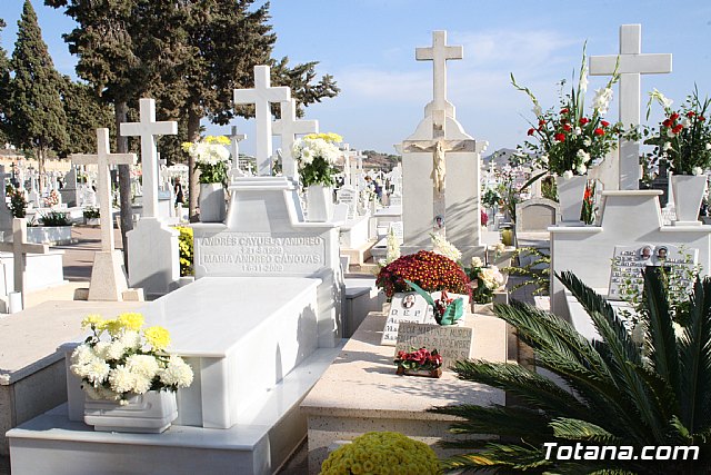 Todos los Santos y Fieles Difuntos. Totana 2011 - 11