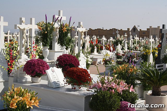 Todos los Santos y Fieles Difuntos. Totana 2011 - 84