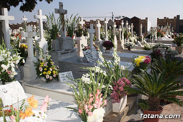 Todos los Santos y Fieles Difuntos. Totana 2011 - 86