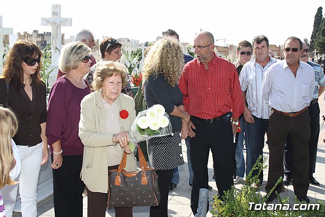 Todos los Santos y Fieles Difuntos. Totana 2011 - 98