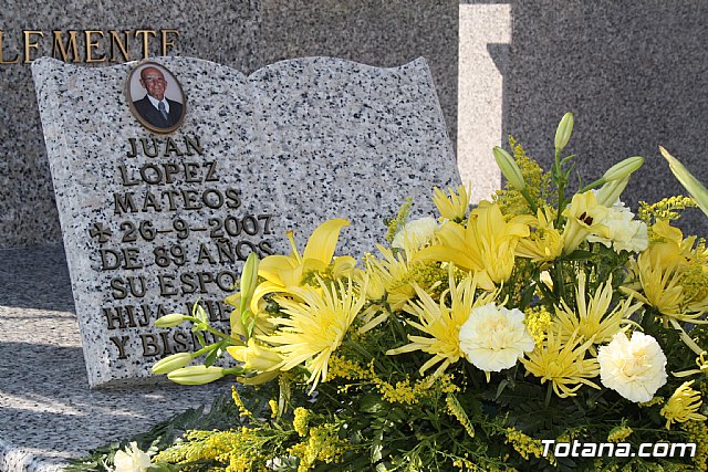 Todos los Santos y Fieles Difuntos. Totana 2011 - 115