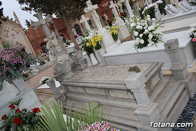 Todos los Santos y Fieles Difuntos. Totana 2011 - 223