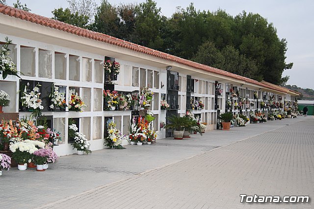 Todos los Santos y Fieles Difuntos. Totana 2011 - 231