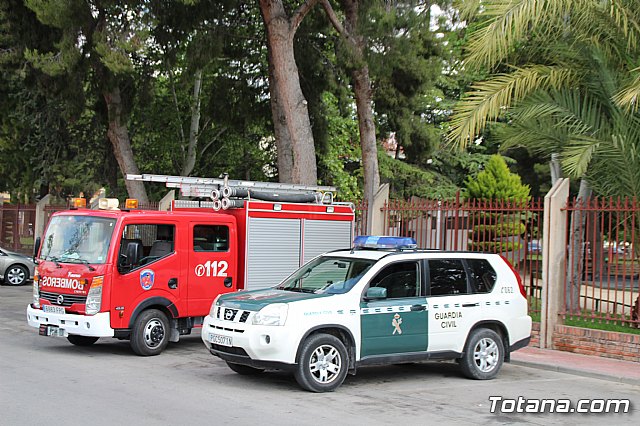 Servicios de emergencias visitan la Escuela Infantil 