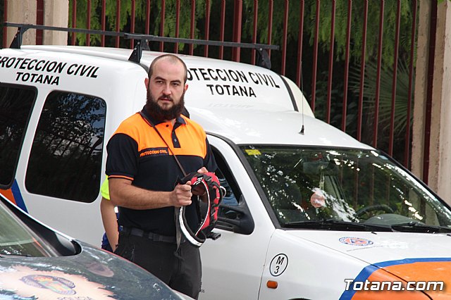 Servicios de emergencias visitan la Escuela Infantil 