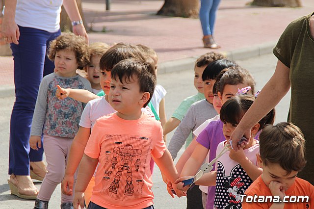 Servicios de emergencias visitan la Escuela Infantil 