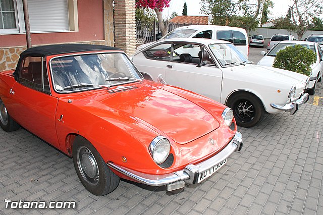 Totana acogi una concentracin de Seat Sport 850 - 1