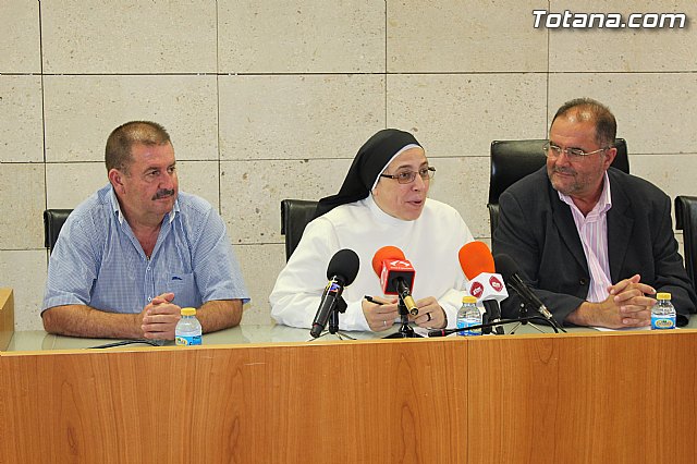 Recepcin institucional a Sor Luca Caram - 6