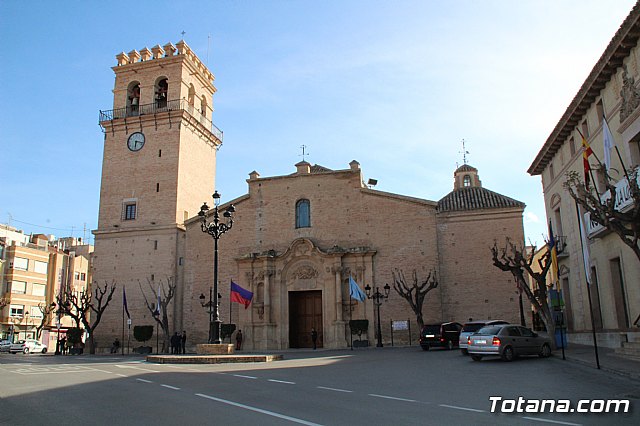 Bendicin de las tabletas y estreno de la marcha 