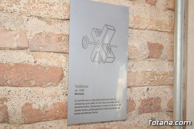 Bendicin de las tabletas y estreno de la marcha 