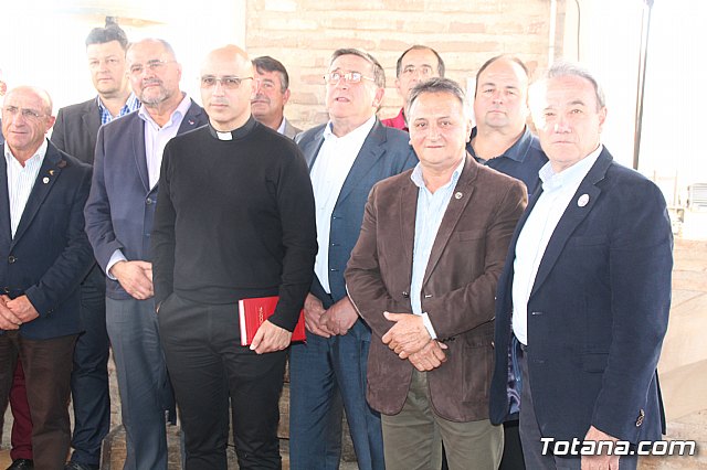 Bendicin de las tabletas y estreno de la marcha 