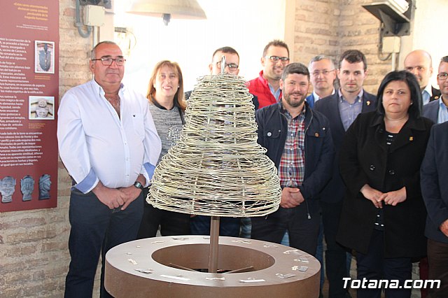 Bendicin de las tabletas y estreno de la marcha 