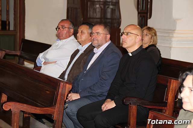 Bendicin de las tabletas y estreno de la marcha 