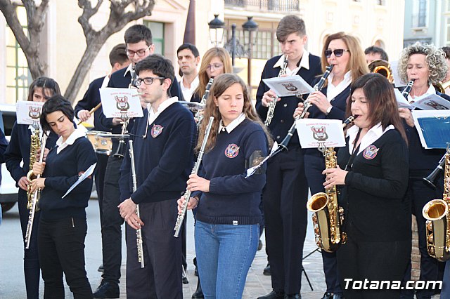 Bendicin de las tabletas y estreno de la marcha 