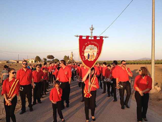 Procesin Raiguero Bajo 2012 - 15