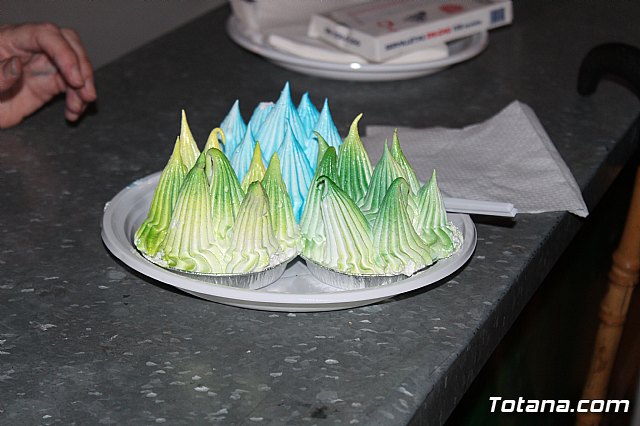 5 Tarta solidaria - Hdad. de la Oracin en el Huerto - 4