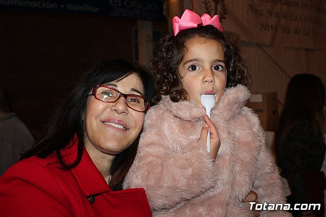 5 Tarta solidaria - Hdad. de la Oracin en el Huerto - 74