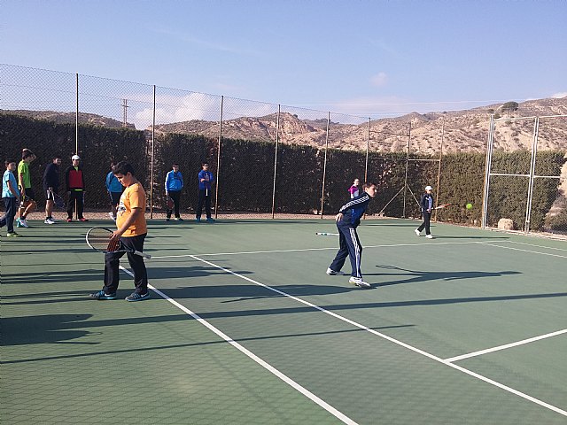Fiesta y torneo de Navidad de la Escuela de Tenis del C.T.Totana 2015 - 9